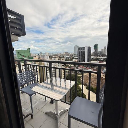 Arlowes At 20F Grand Residences Cebu Eksteriør billede