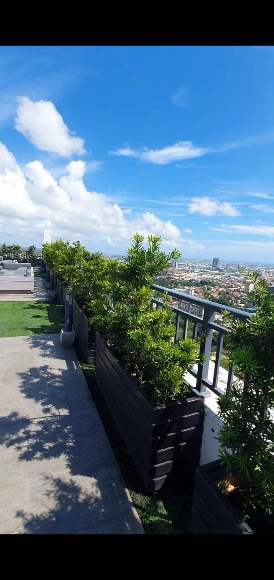 Arlowes At 20F Grand Residences Cebu Eksteriør billede